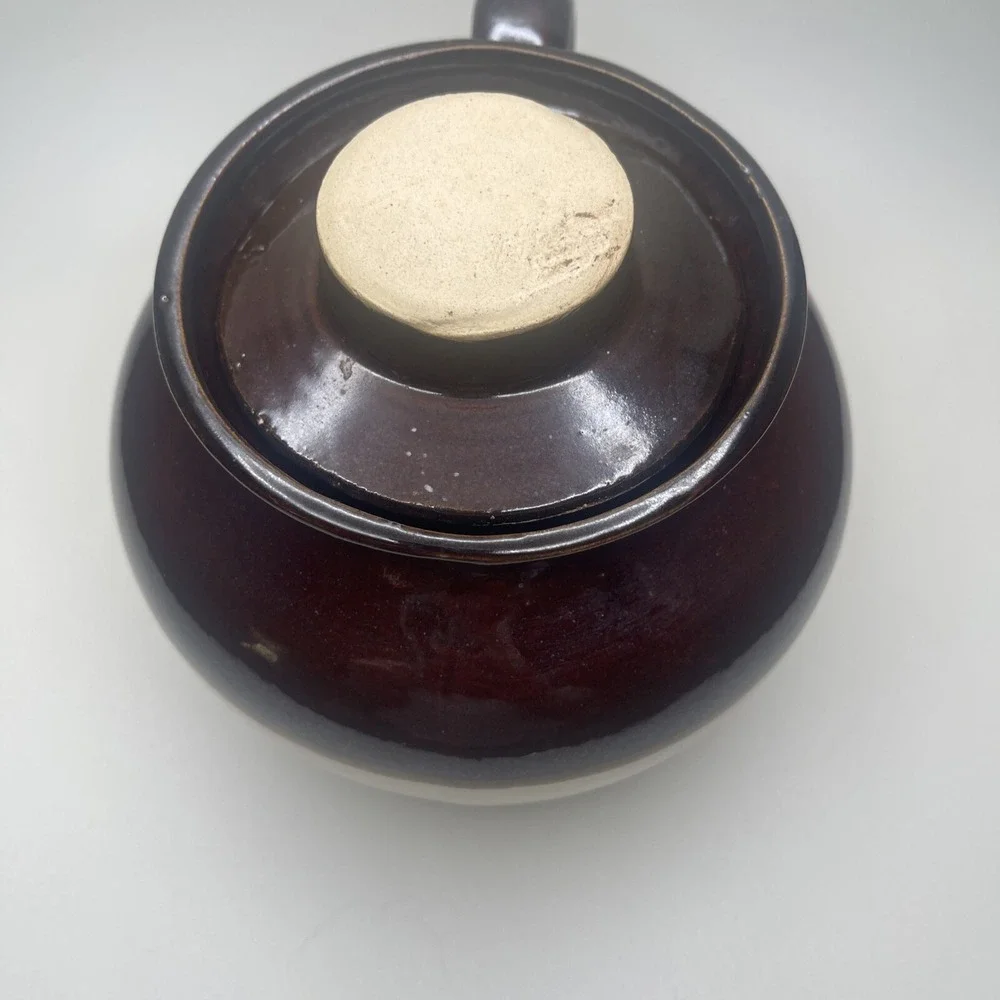 Vtg‎ Clay Bean Pot Crock with Lid Handle USA Brown Farmhouse Kitchen Pottery